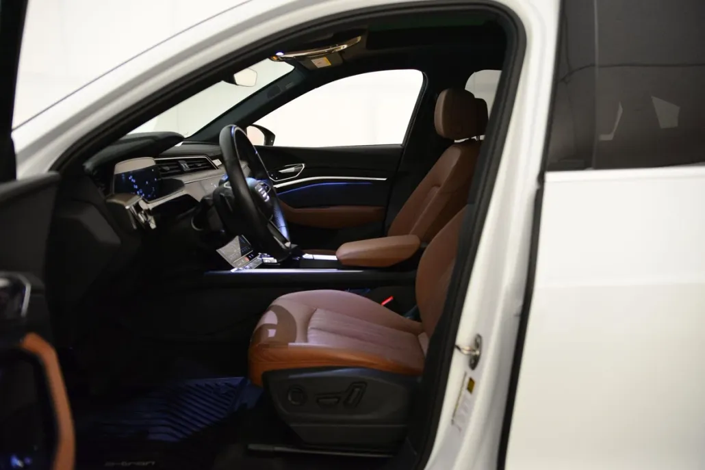 2024 Audi Q8 E-tron line Premium Plus photo 1