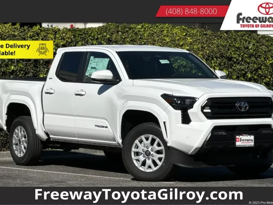 2025 Toyota Tacoma SR5 4x4 Double Cab photo 1
