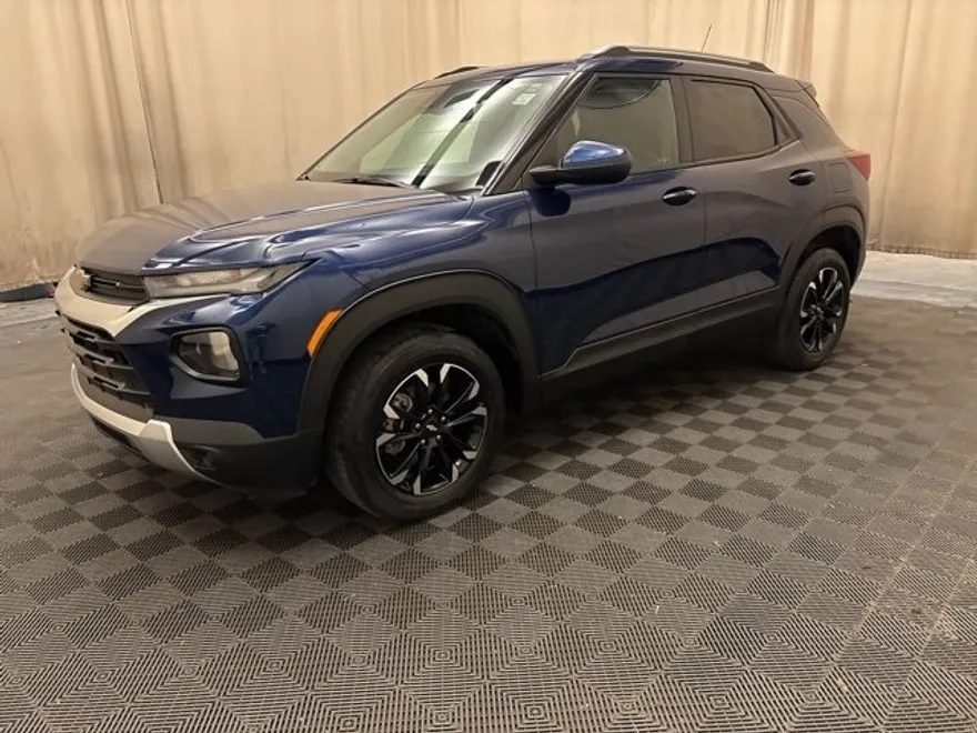 2022 Chevrolet Trailblazer LT photo 1