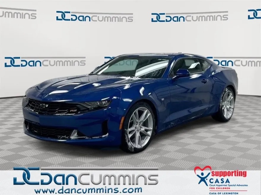 2022 Chevrolet Camaro 1LT photo 1