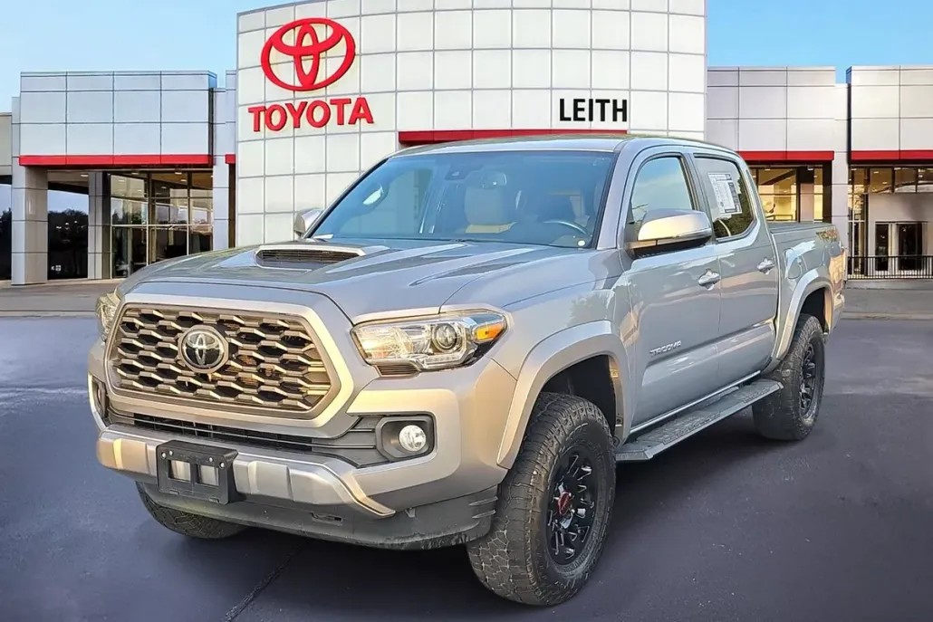 2020 Toyota Tacoma TRD Sport V6 photo 1