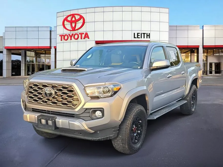 2020 Toyota Tacoma TRD Sport V6 photo 1