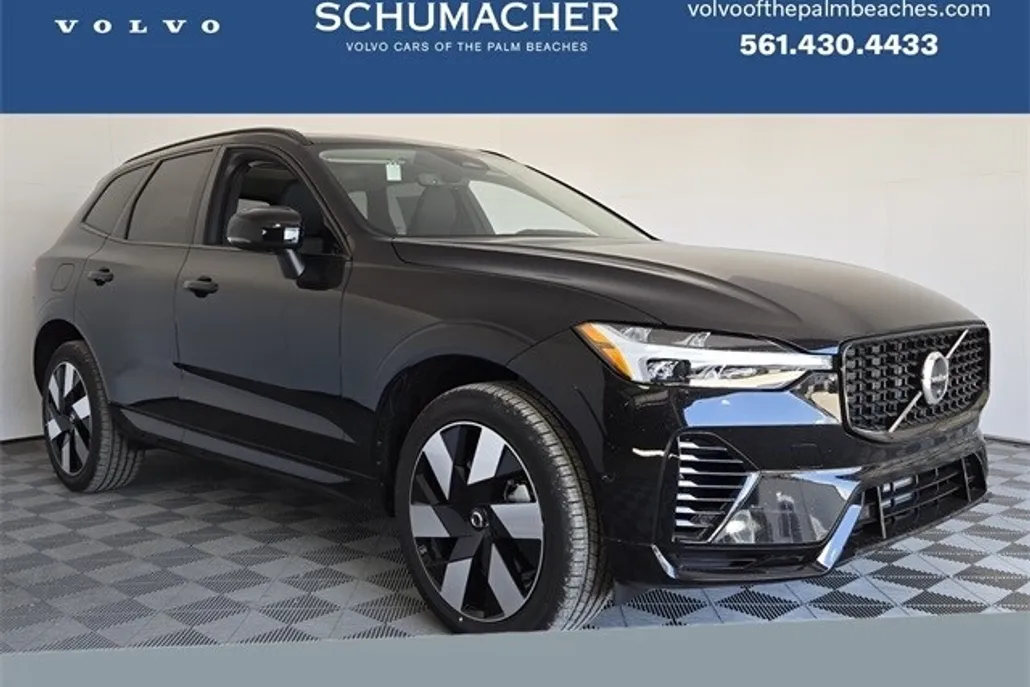 2025 Volvo XC60 T8 Plus photo 1