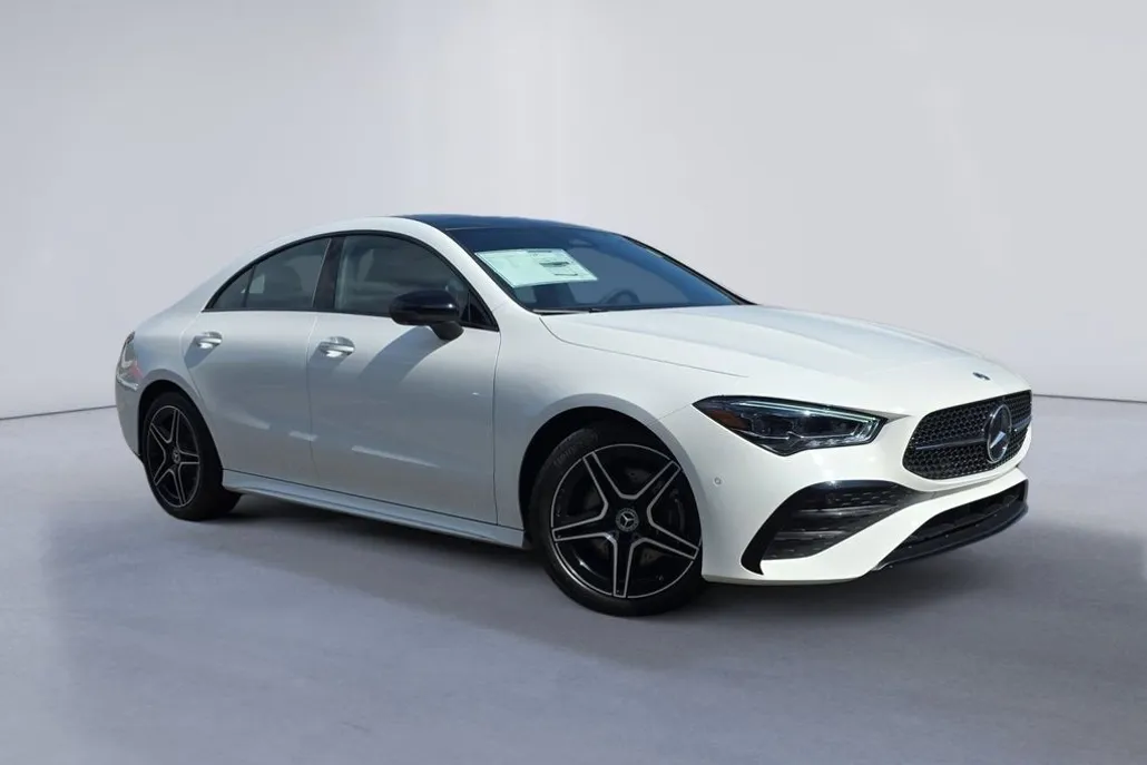 2026 Mercedes Benz CLA 250 4MATIC photo 1
