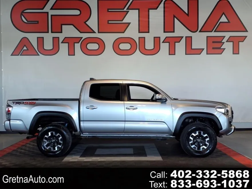 2020 Toyota Tacoma TRD Double Cab photo 1