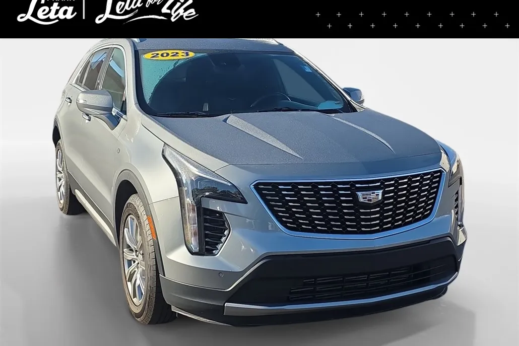 2023 Cadillac XT4 Premium Luxury photo 1