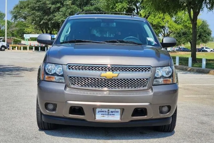 2012 Chevrolet Tahoe LS photo 1