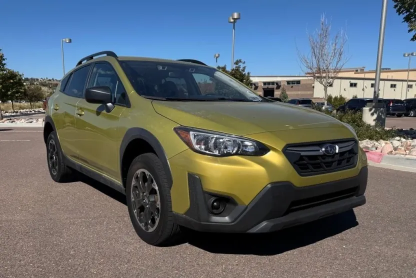 2023 Subaru Crosstrek Base photo 1