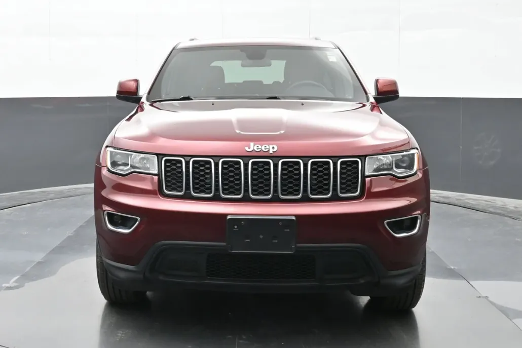 2018 Jeep Grand Cherokee Laredo photo 1
