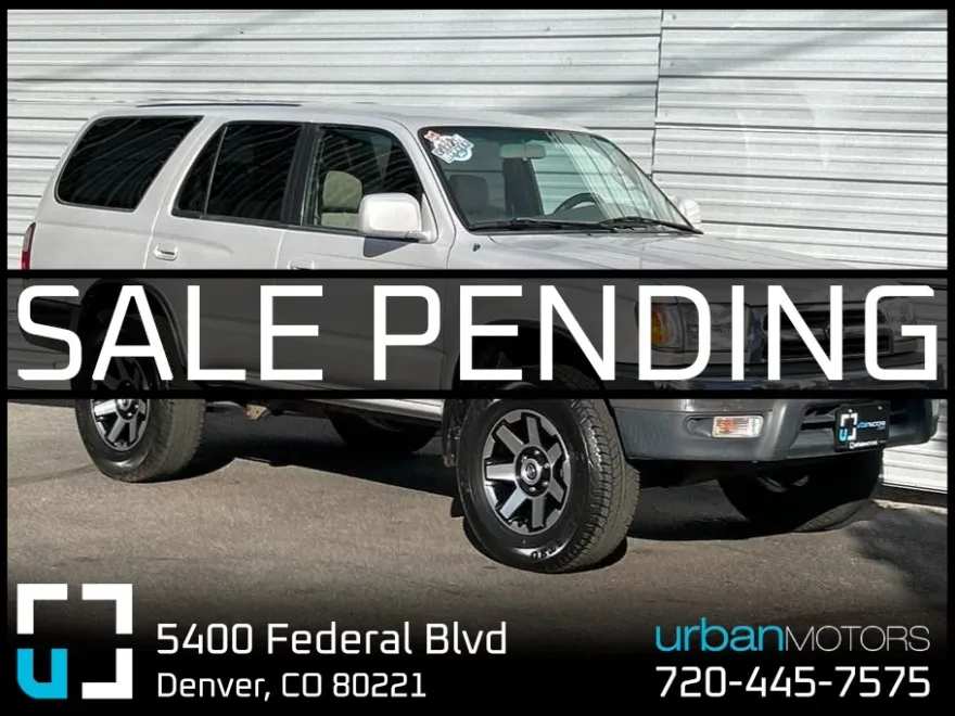 1999 Toyota 4Runner SR5 4WD 5-Speed photo 1