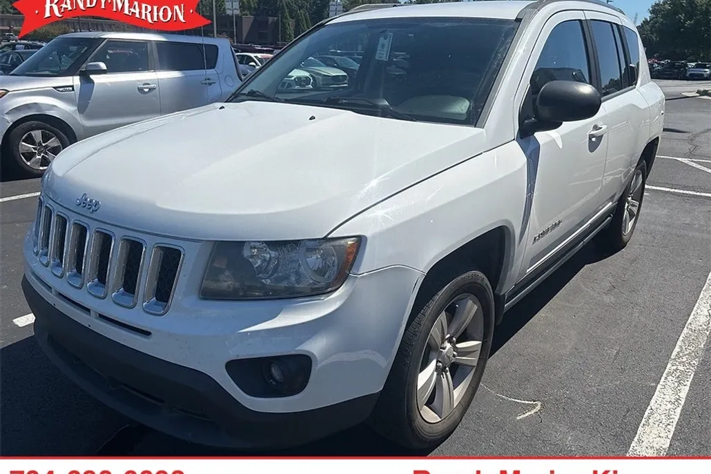 2014 Jeep Compass Sport photo 1