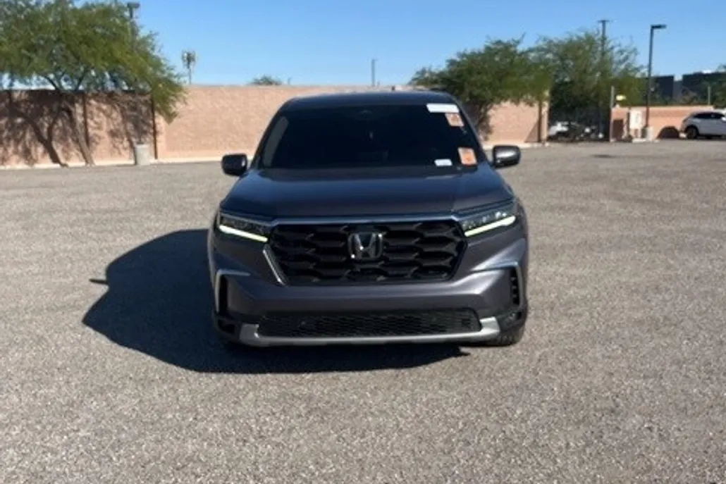 2023 Honda Pilot EX-L photo 1