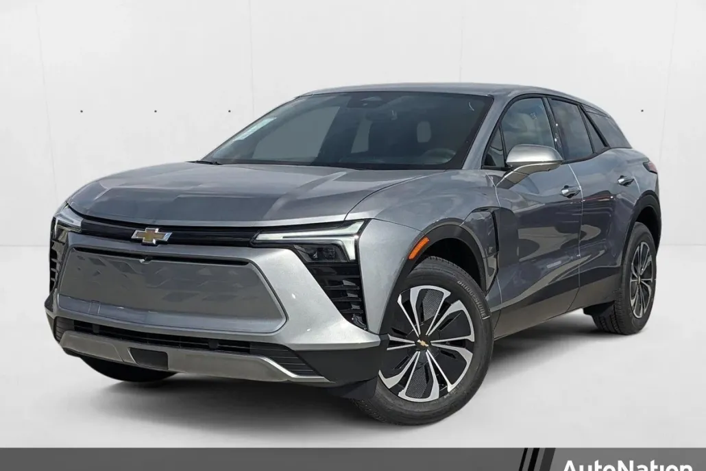 2025 Chevrolet Blazer EV photo 1