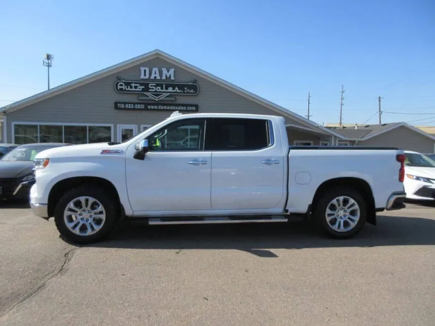 2023 Chevrolet Silverado 1500 LTZ photo 1