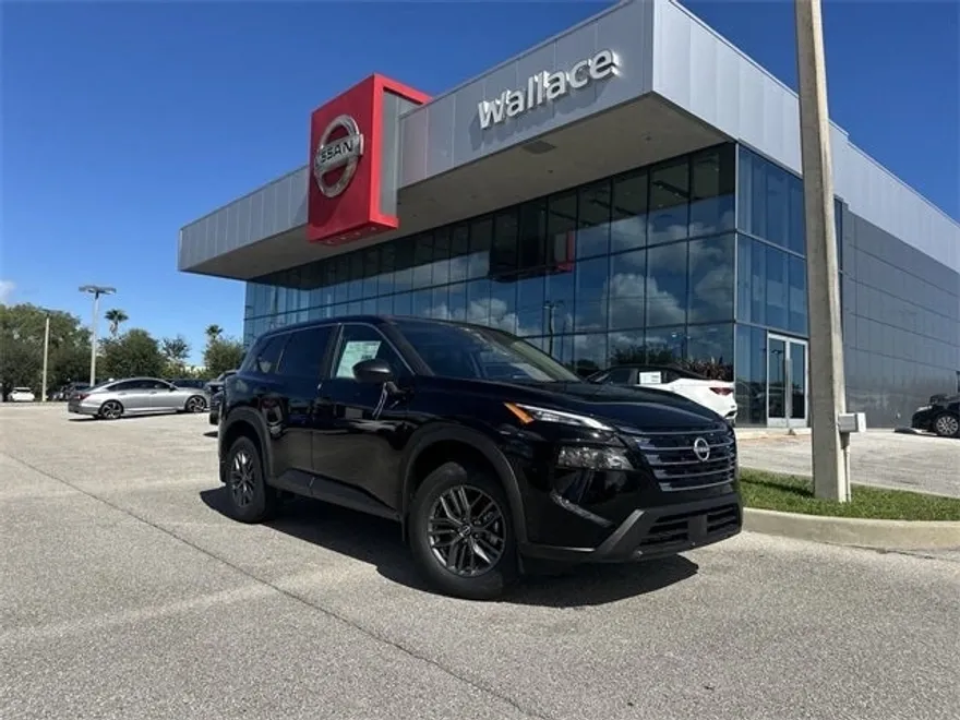 2025 Nissan Rogue S photo 1