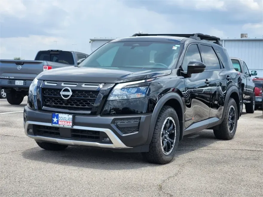 2025 Nissan Pathfinder Rock Creek photo 1