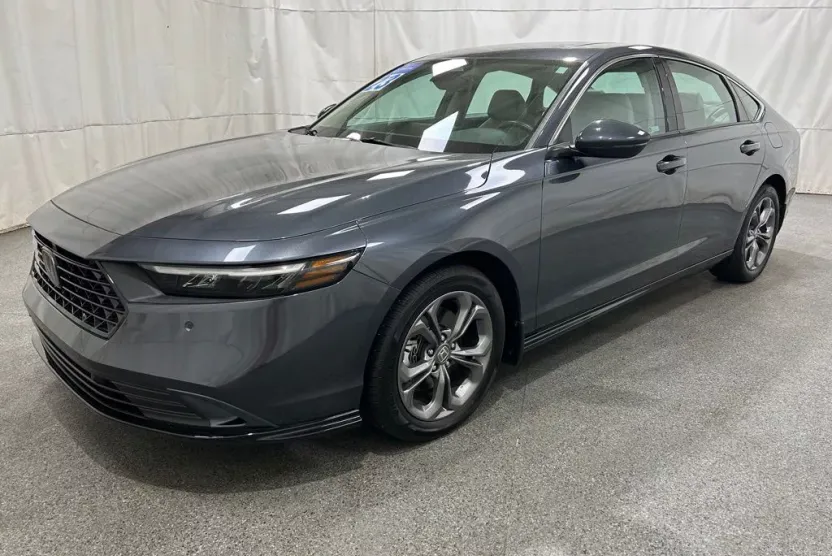 2023 Honda Accord Hybrid EX-L photo 1