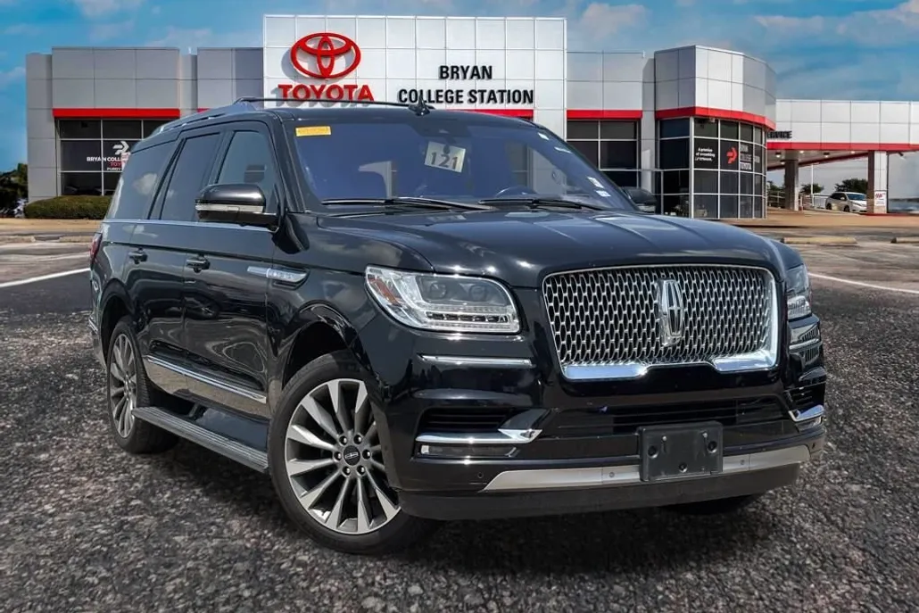 2020 Lincoln Navigator Reserve photo 1