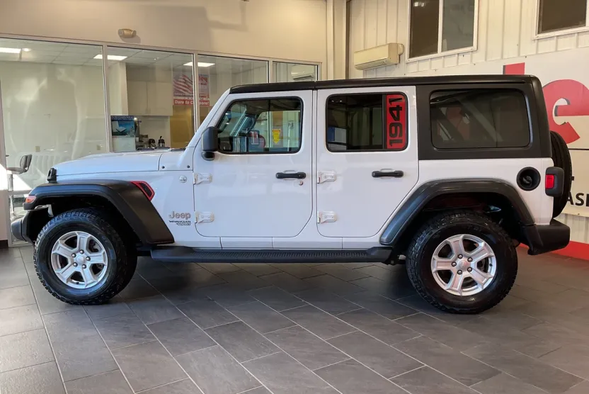 2021 Jeep Wrangler Unlimited Sport S photo 1