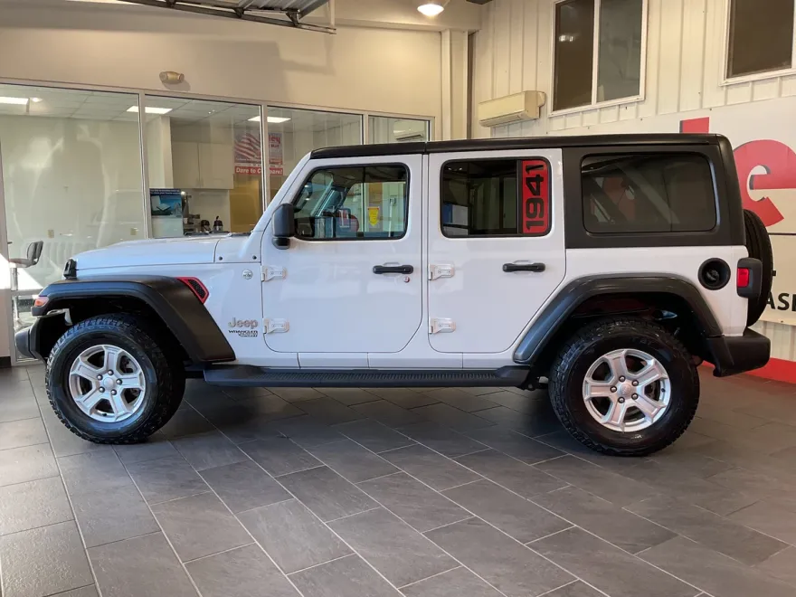 2021 Jeep Wrangler Unlimited Sport S photo 1