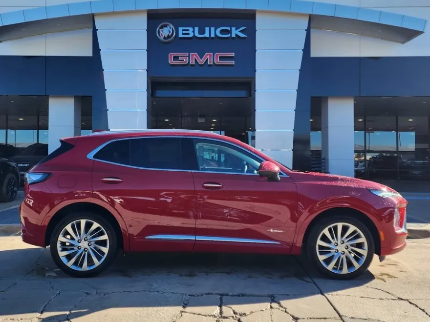2025 Buick Envision Avenir photo 1