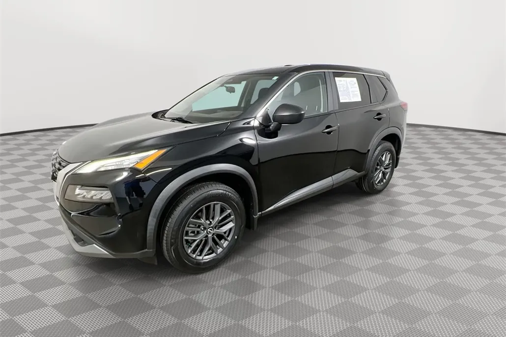2023 Nissan Rogue S photo 1