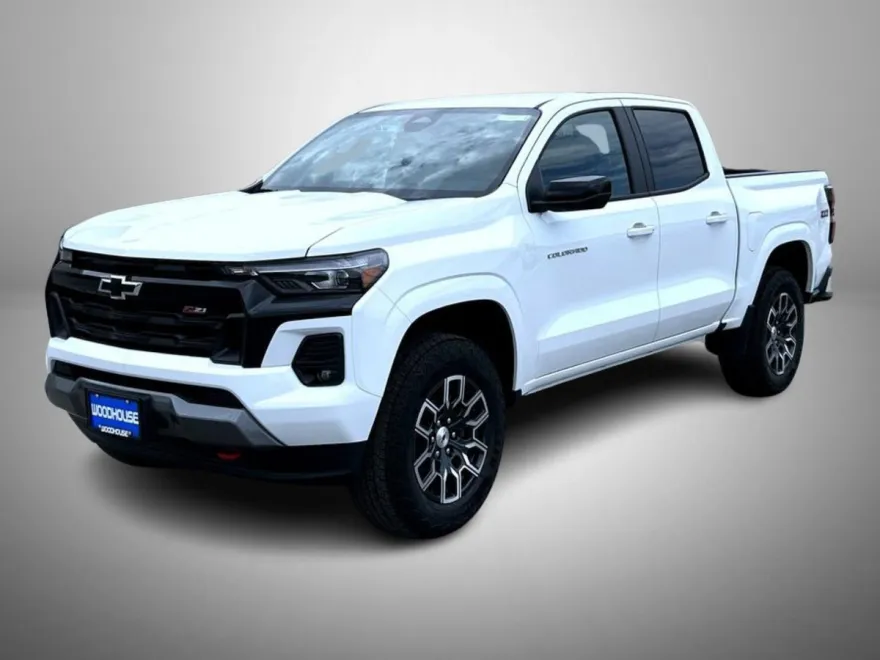 2026 Chevrolet Colorado Z71 photo 1