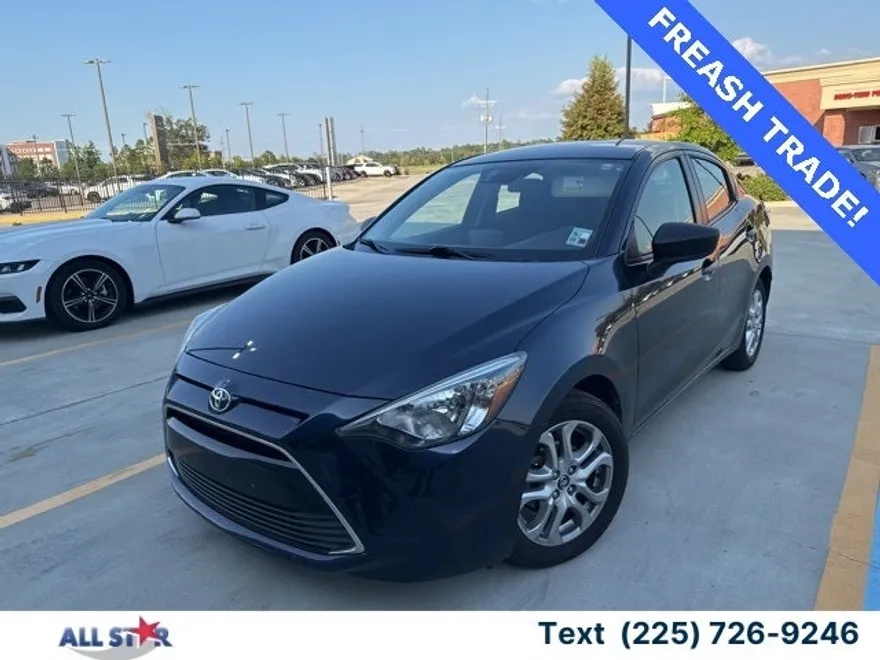 2018 Toyota Yaris iA photo 1