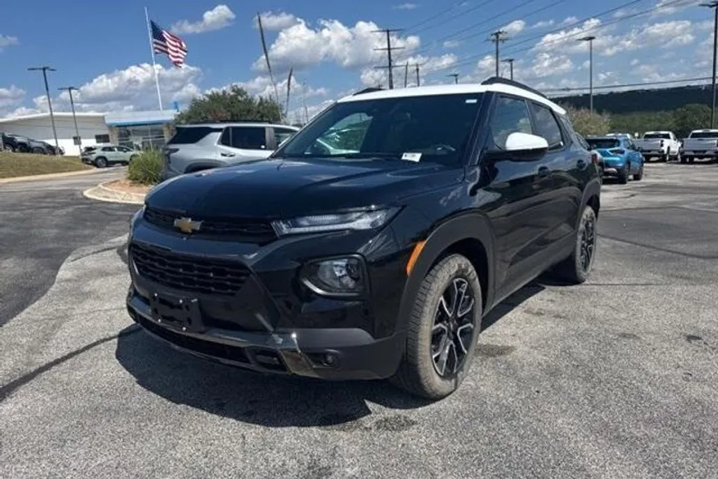 2023 Chevrolet Trailblazer ACTIV photo 1