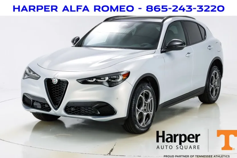 2025 Alfa Romeo Stelvio Sprint photo 1