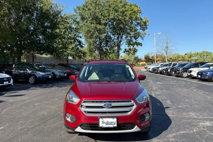 2017 Ford Escape SE photo 1