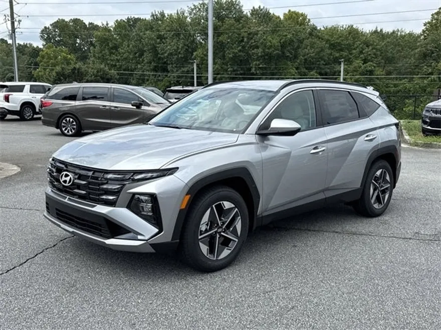 2026 Hyundai Tucson SEL photo 1