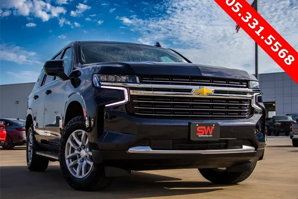 2023 Chevrolet Tahoe LT photo 1