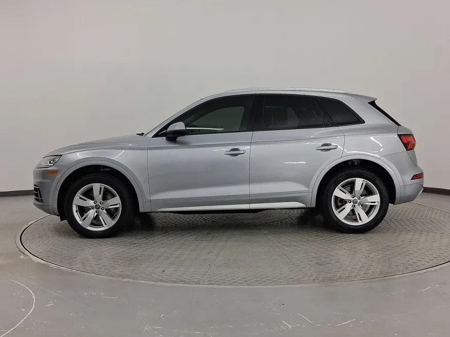 2018 Audi Q5 Premium photo 1