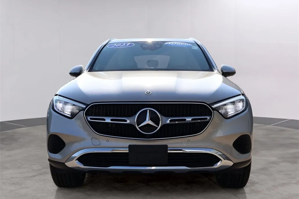 2023 Mercedes Benz GLC 300 4MATIC photo 1