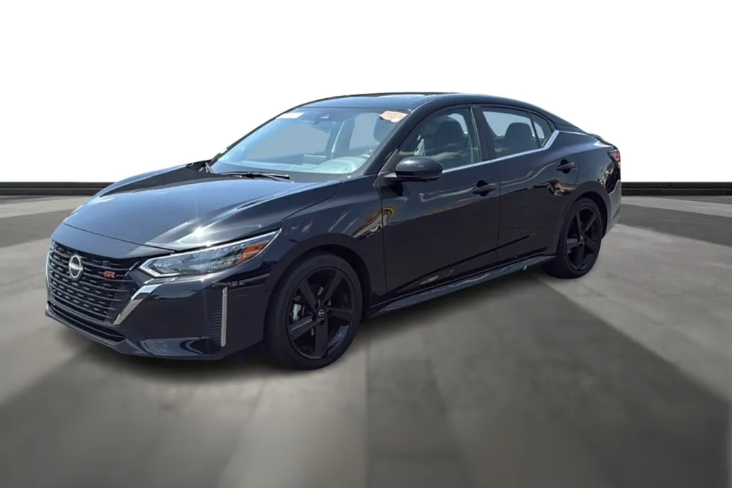2024 Nissan Sentra SR photo 1