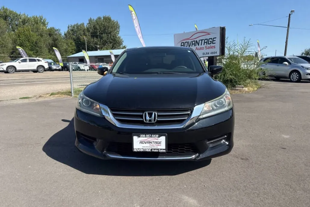 2015 Honda Accord LX photo 1