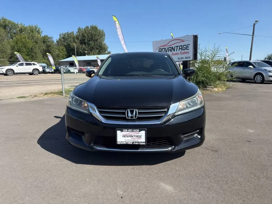 2015 Honda Accord LX photo 1