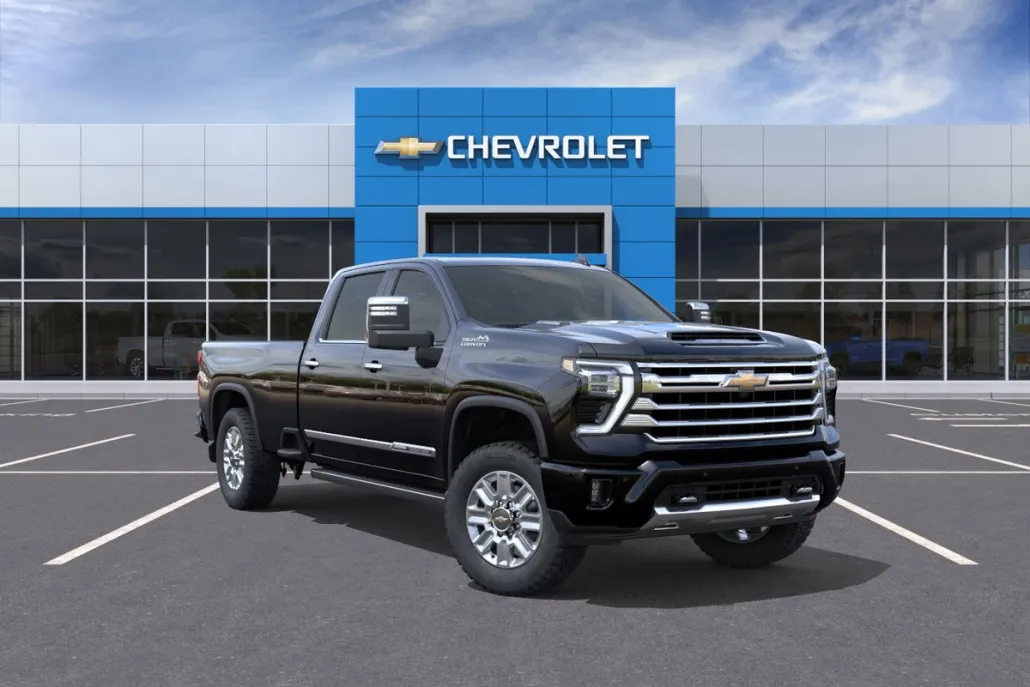 2025 Chevrolet Silverado 3500HD High Country photo 1