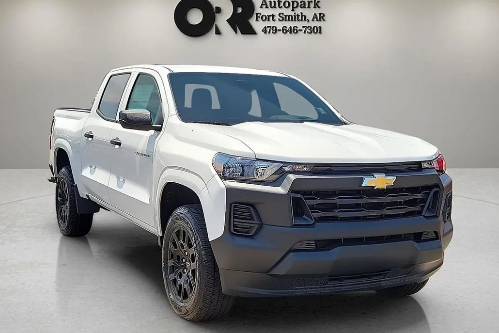 2026 Chevrolet Colorado Work Truck photo 1