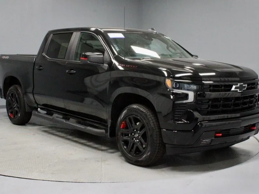 2023 Chevrolet Silverado 1500 RST photo 1