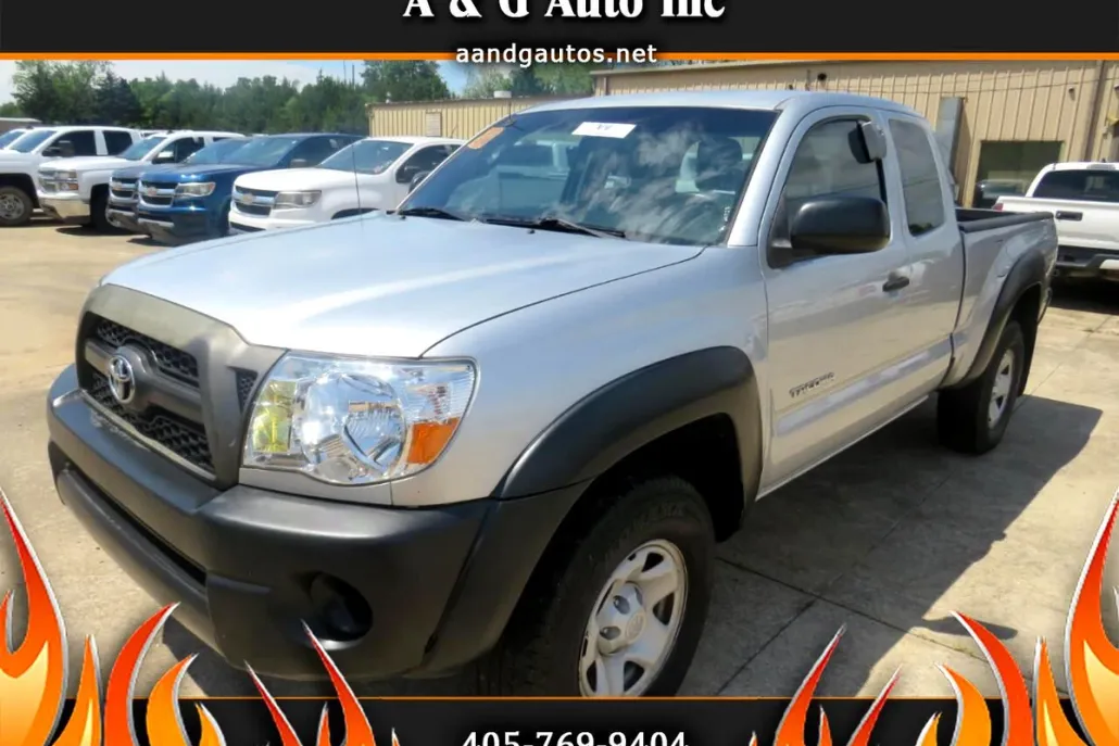 2011 Toyota Tacoma PreRunner Access Cab V6 photo 1