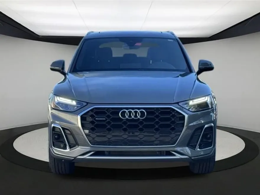 2023 Audi Q5 45 S line Premium photo 1