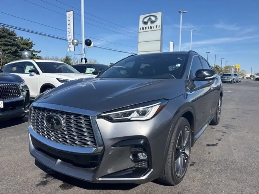 2024 Infiniti QX55 Luxe photo 1