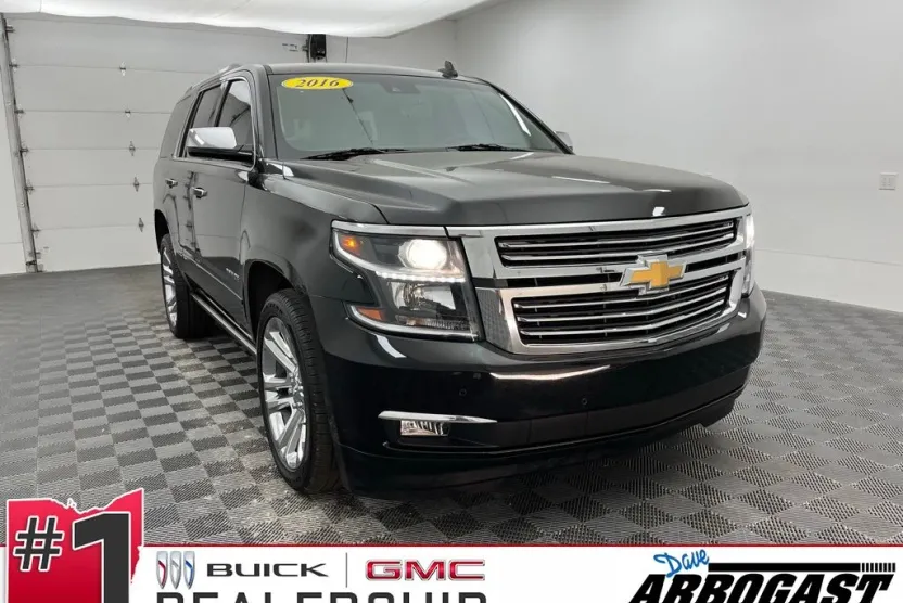2016 Chevrolet Tahoe LTZ photo 1