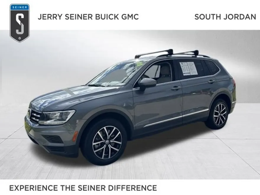 2021 Volkswagen Tiguan SE photo 1