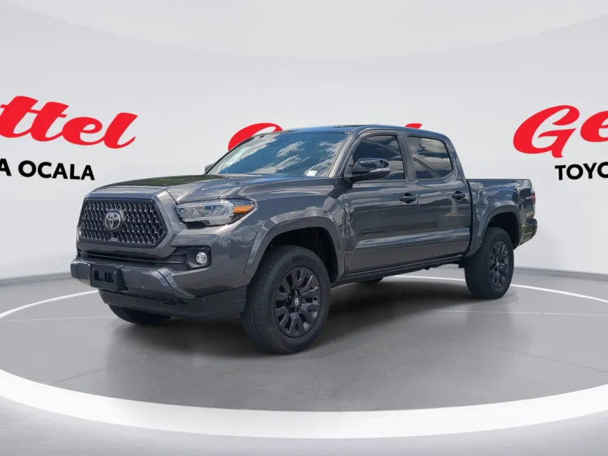 2022 Toyota Tacoma Limited photo 1