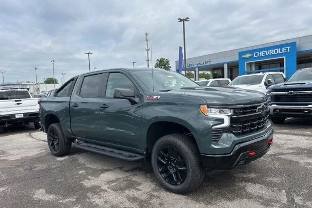 2025 Chevrolet Silverado 1500 LT Trail Boss photo 1