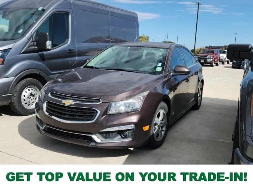 2015 Chevrolet Cruze photo 1