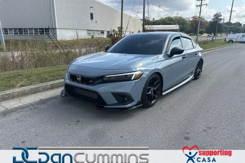 2023 Honda Civic Si photo 1